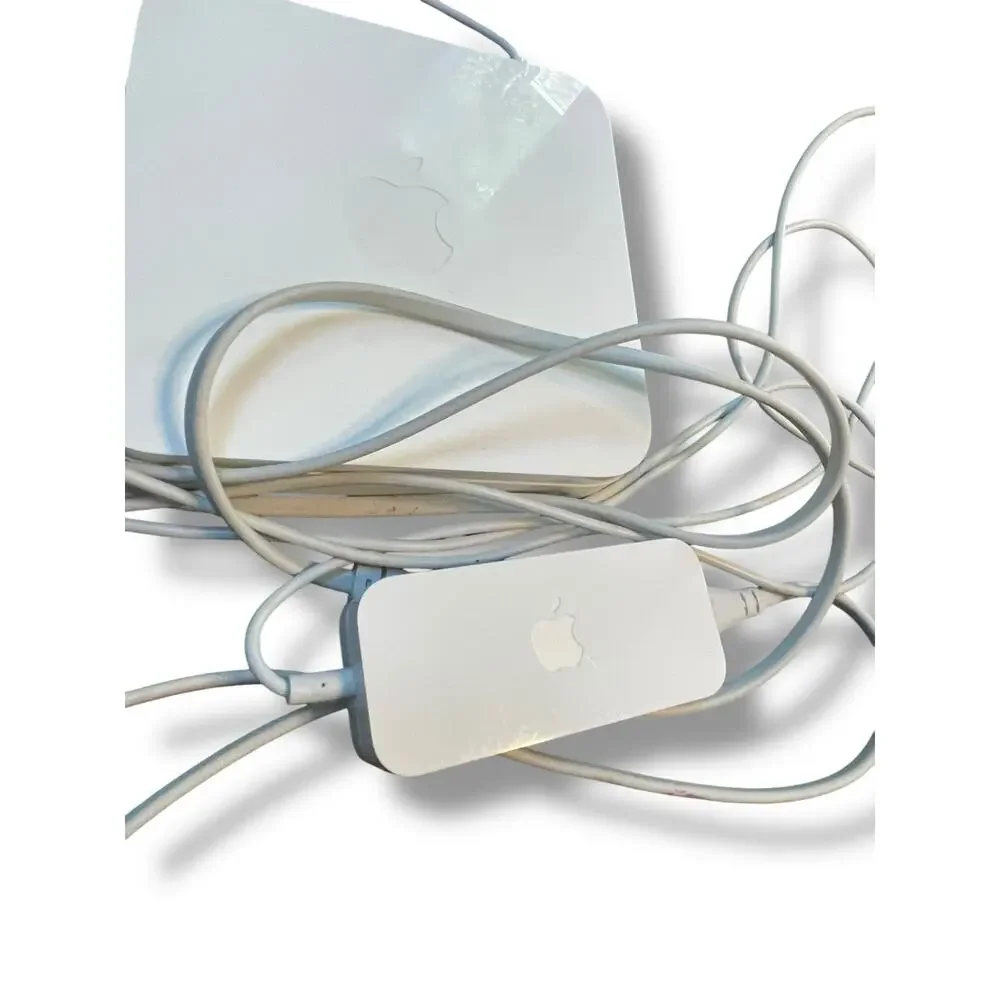 Apple AirPort Extreme A1408 5th Gen WiFi Base Station Dual Band Router White
